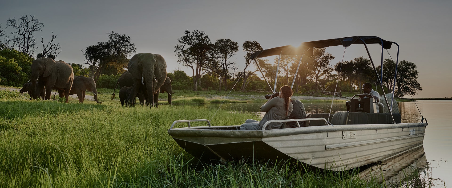 Private Boat Trekking Okavango Land & Water Safari
